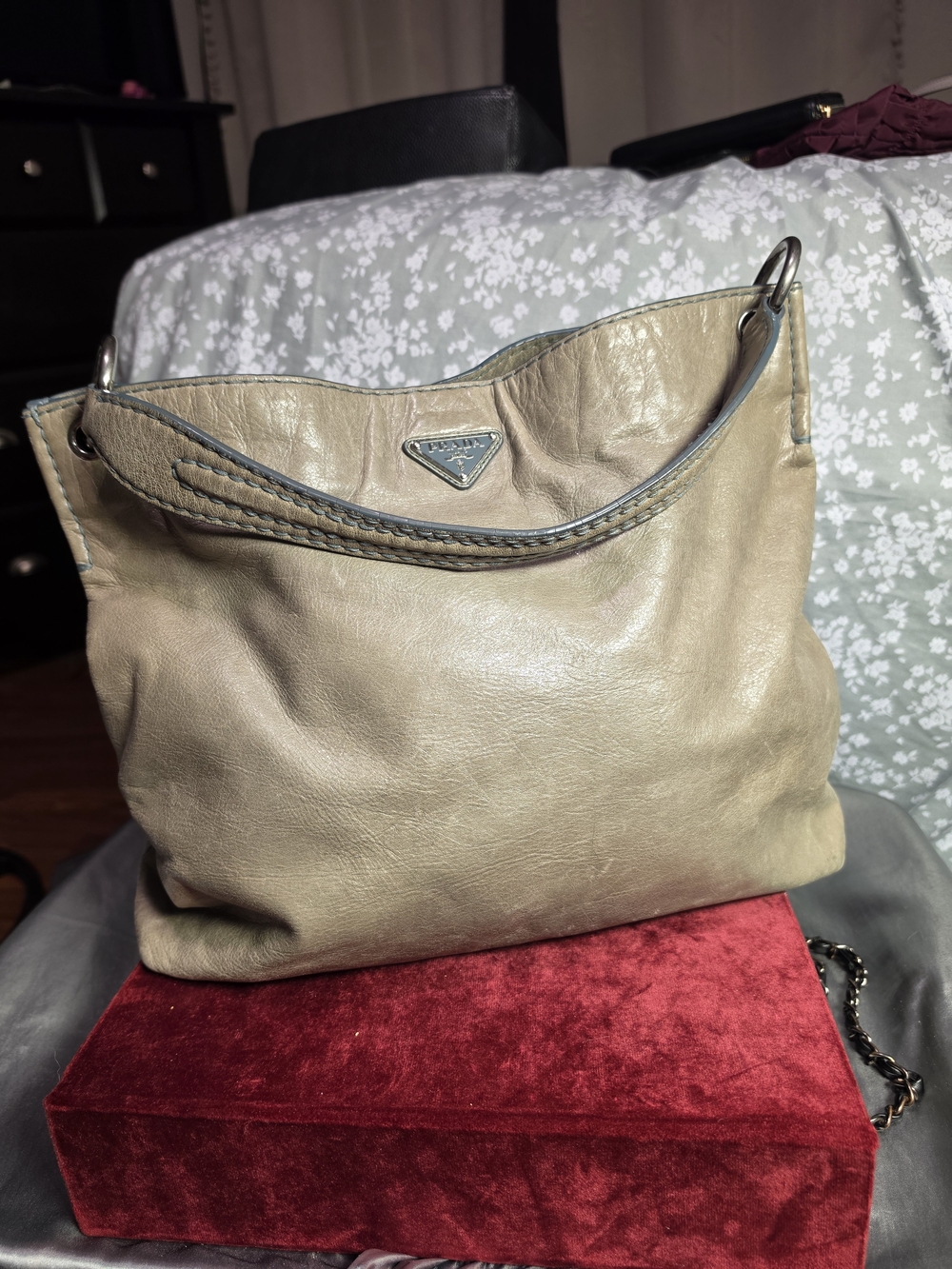 PRADA Large Vitello Shine Leather Hobo